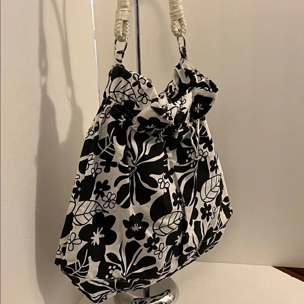 POP ART FLORAL PRINT BOHO BAG